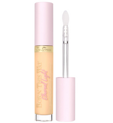 Too Faced Born This Way Ethereal Light Illuminating Smoothing Concealer