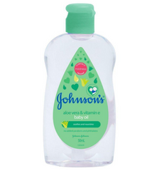 Johnson's Baby Aloe Vera & Vitamin E Baby Oil