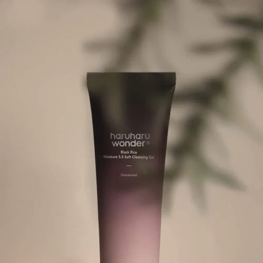 Haruharu Wonder Black Rice Moisture 5.5 Soft Cleansing Gel - Unscented