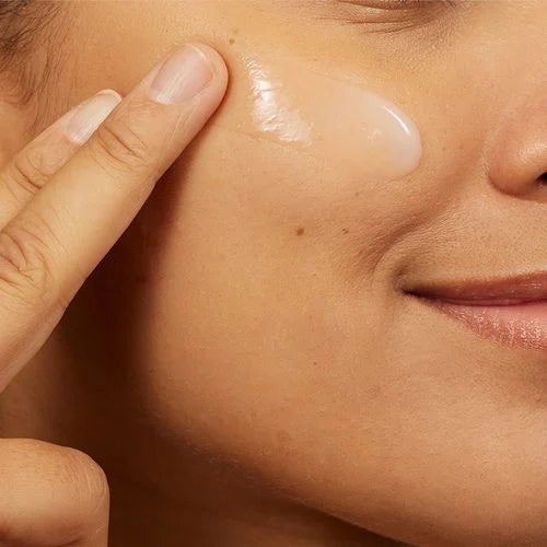https://buraki.pk/products/cerave-ultra-light-moisturizing-gel